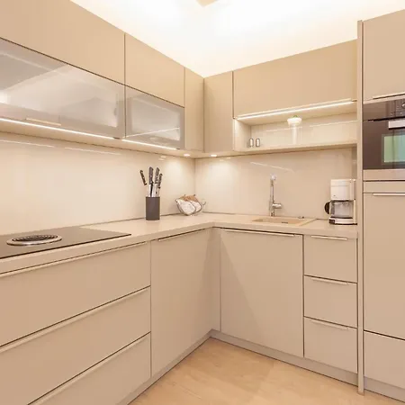 Ostseebad, Sellin, Ruegen, Villa Odin